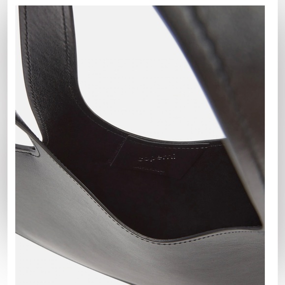 NEW CAPERNI HEART BAG❤️❤️❤️❤️ - Picture 3 of 6